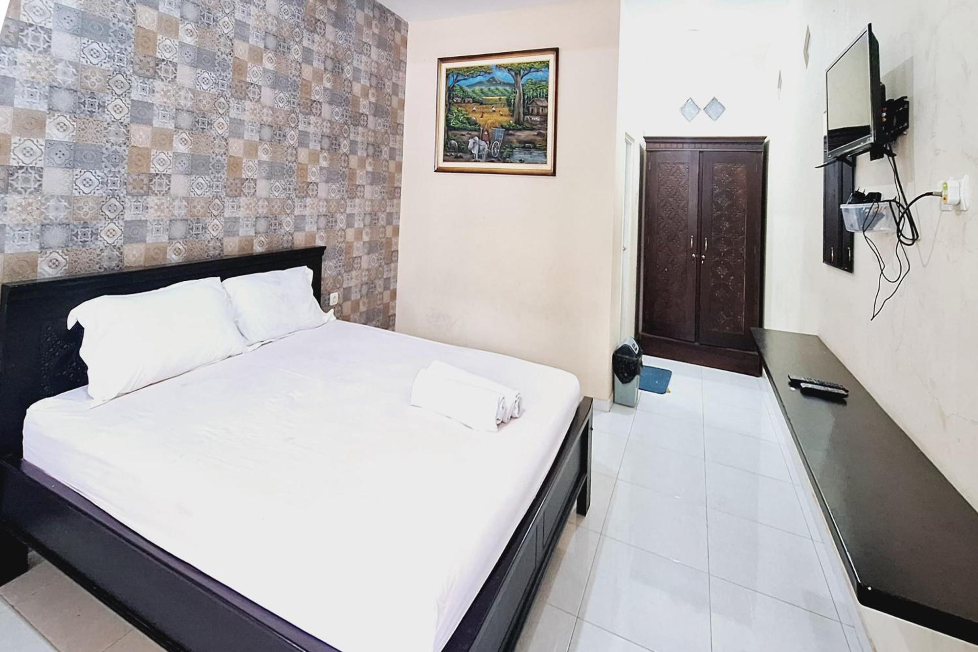 Villa Bukit Bunga Syariah Redpartner Pacet Mojokerto المظهر الخارجي الصورة