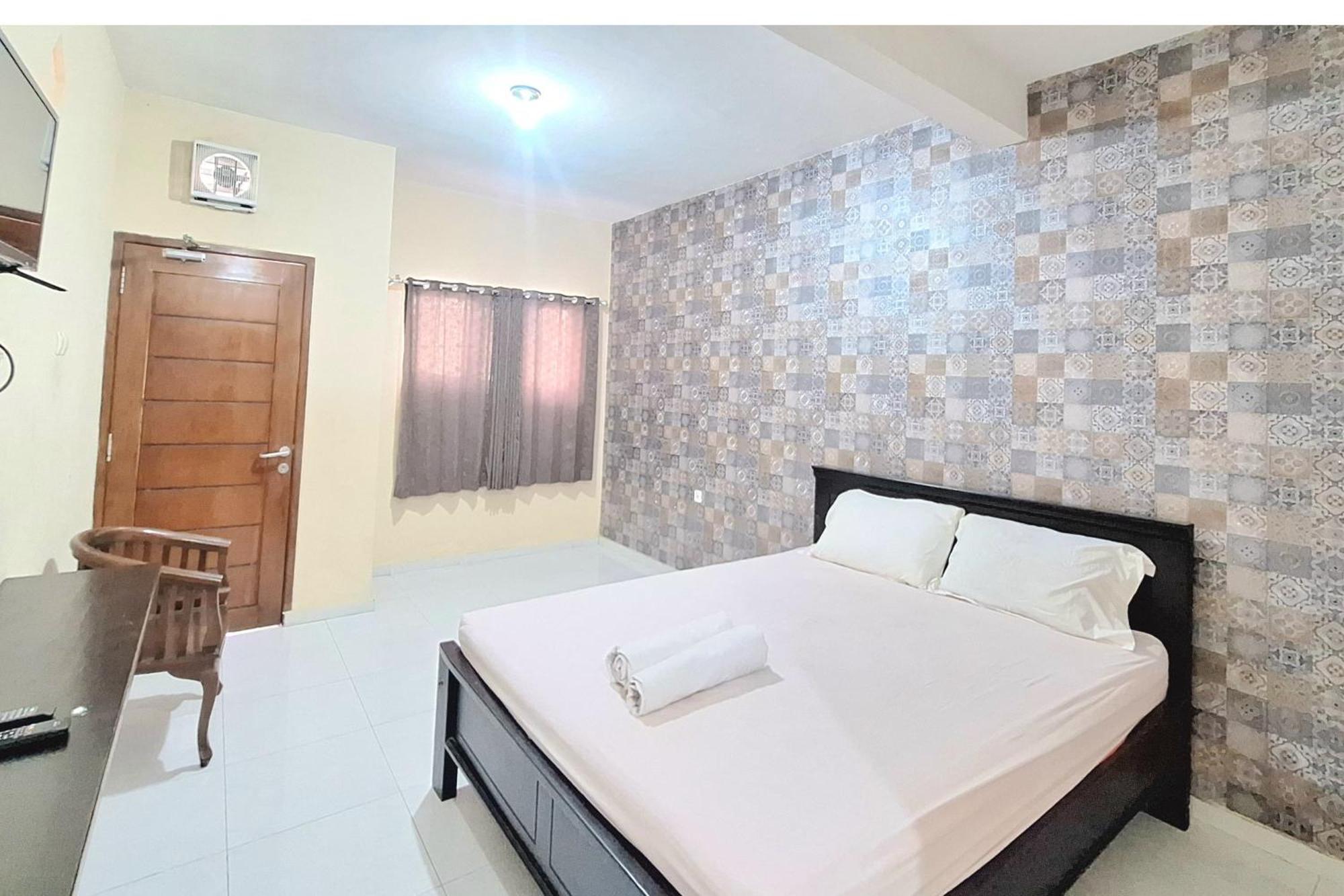 Villa Bukit Bunga Syariah Redpartner Pacet Mojokerto المظهر الخارجي الصورة